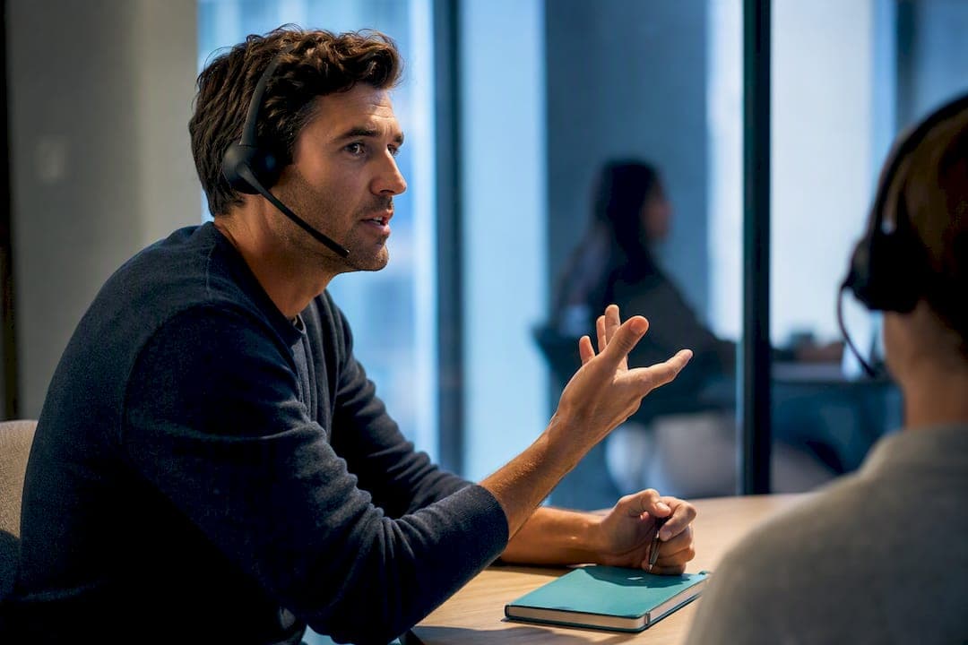 Practice First: Probing Questions in Sales, 15–16 per Call for Reps