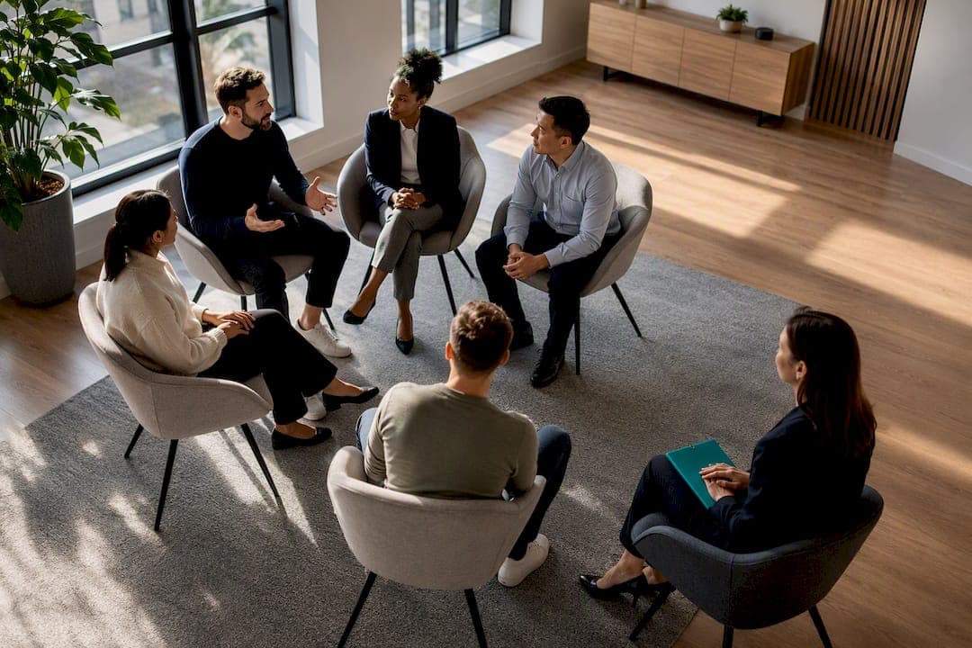 Peer Coaching That Survives for L&D: 4–5 Person Circles, Coordinator