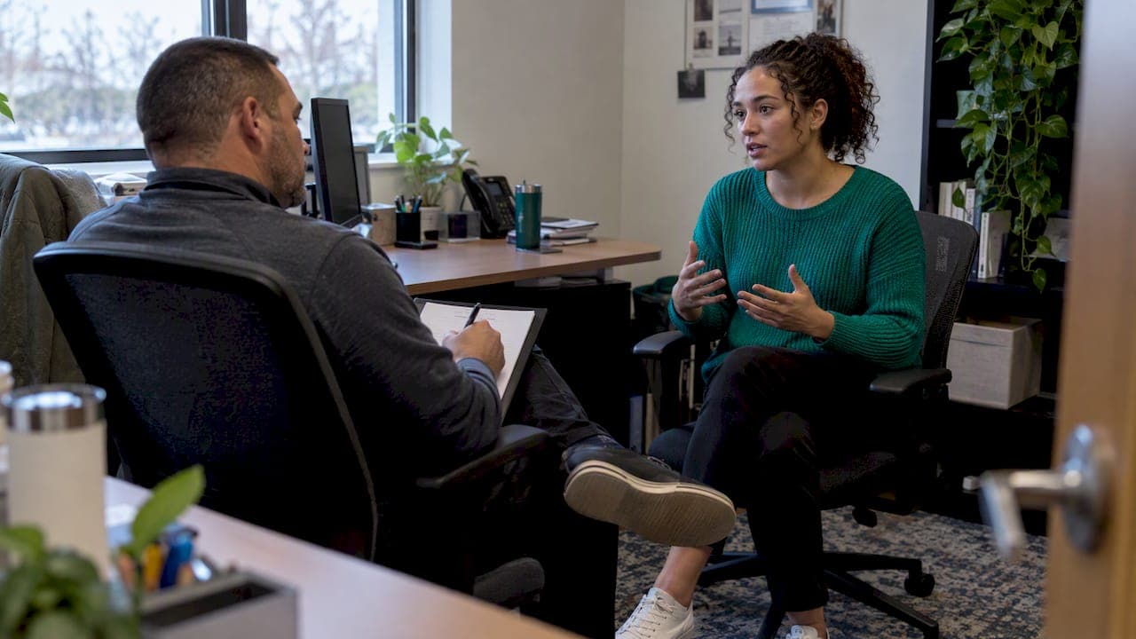 Deliberate Practice for Sales Managers: Start With a One Week Pilot